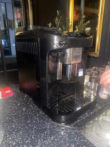 Longhi magnifica evo 1450w - de'longhi,